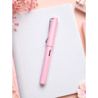 Bút Máy LETA 556 Ngòi Mượt Viết Êm Luyện Chữ Đẹp Cho Học Sinh Tiểu Học THCS Nhiều Màu Cao Cấp
