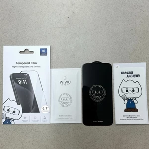 Kính Cường Lực WiWu Trong Suốt Viền Đen Cho iPhone 13 Đến 17 Pro Max - Độ Cứng 9H, Có Màng Loa Kháng Bụi, Hộp 1 & Hộp 10
