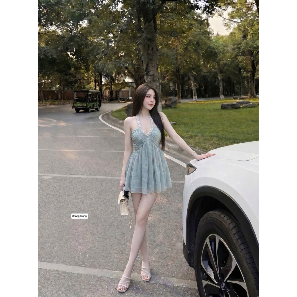 Váy tơ babydoll cổ yếm dáng xoè xinh