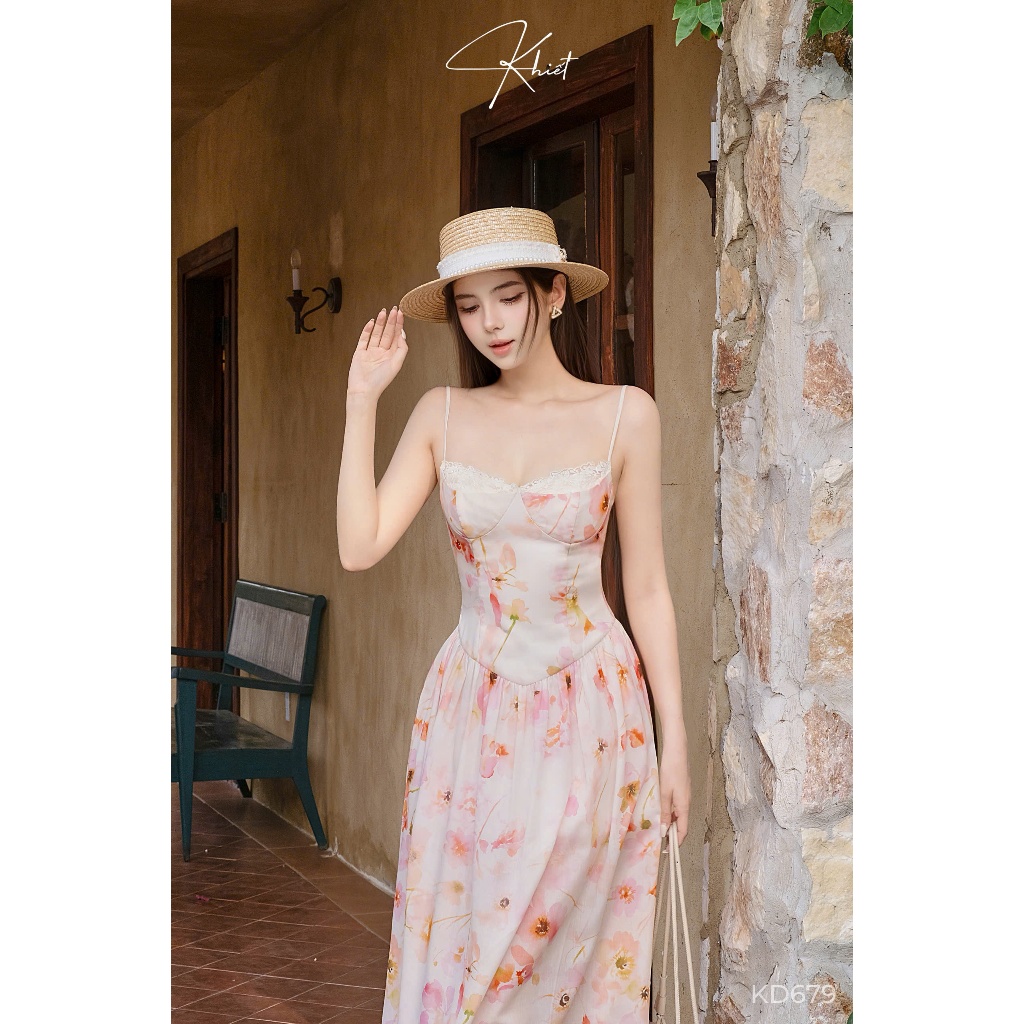 Đầm dài maxi 2 dây Khiết phối viền ren hoạ tiết tơ hoa hồng phong cách bay bổng KD679