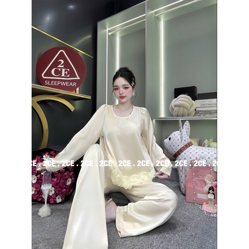 VÂN GỖ CỔ TRÒN 40-57kg Bộ piyama PHOM NHỎ tiểu thư phối ren Hoa sang mềm mịn cho nữ