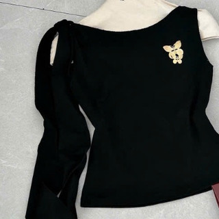 Áo Thun Zip mềm thiết kế trễ vai buộc dây nơ nữ tính cài Tag Nổi Bật