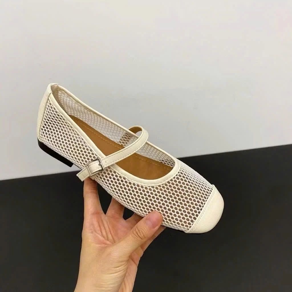 Giày Mary Jane, Giày Búp Bê Mary Jane Họa Tiết Lưới Hai Màu Kem Đen N62 || Young Sneaker