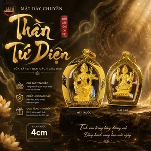 Mặt Dây Chuyền Trang Trí Nam Nữ Màu Vàng Tinh Xảo Kích Thước 4cm Đi Kèm Hộp Đựng