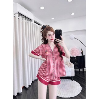 Đồ ngủ đùi cổ Y tay bo xinh xắn (DB210)