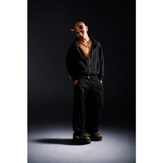 Hoodie Zip Màu Đen UMS Vải Nỉ Họa Tiết Sọc Thể Thao Thời Trang Unisex Crop Form Boxy