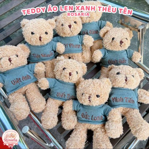 Gấu Bông Teddy Áo Len Xanh Thêu Tên Theo Yêu Cầu Size 30cm 40cm – Quà Tặng Cá Nhân Hóa Độc Đáo