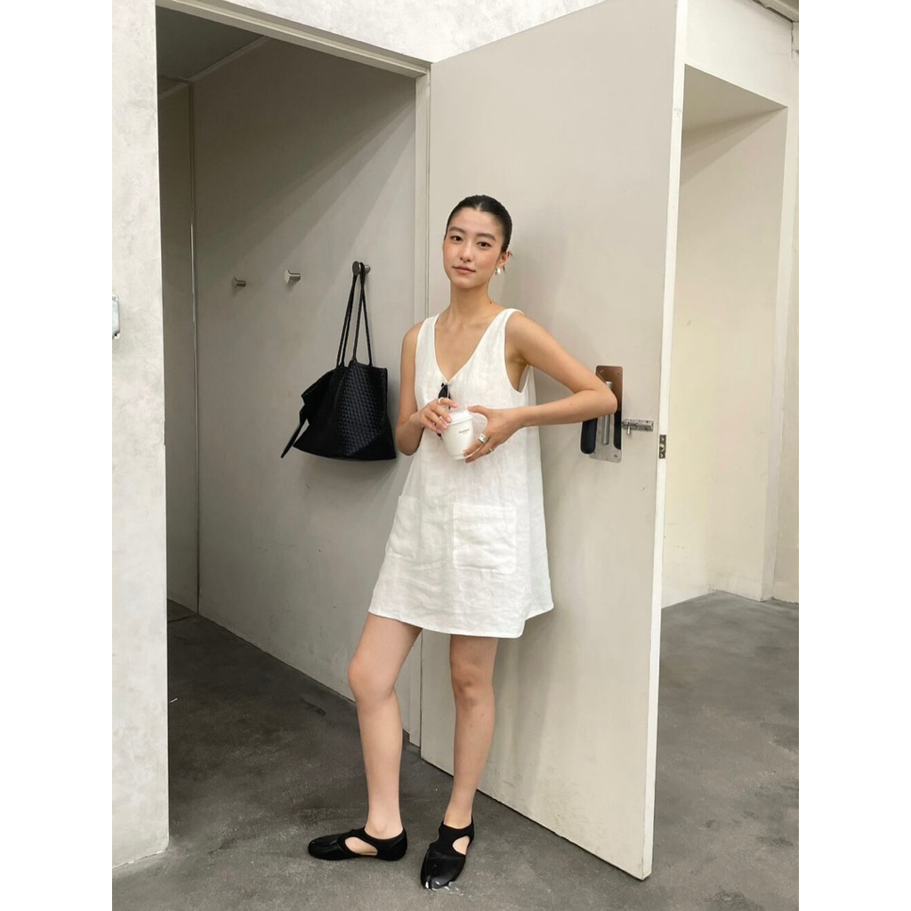 Váy xuông sát nách hở lưng Onni st