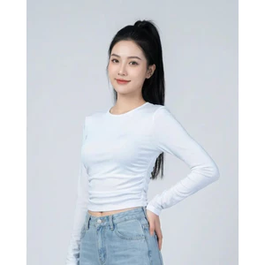 Áo Thun SHI Nữ Mỏng Tay Dài màu trắng có cổ tròn