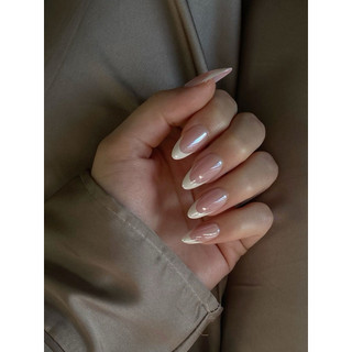 Nailbox Thiết Kế Tráng Gương French Đầu Móng Trắng Đơn Giản, Sang Trọng - Theo Nailbox