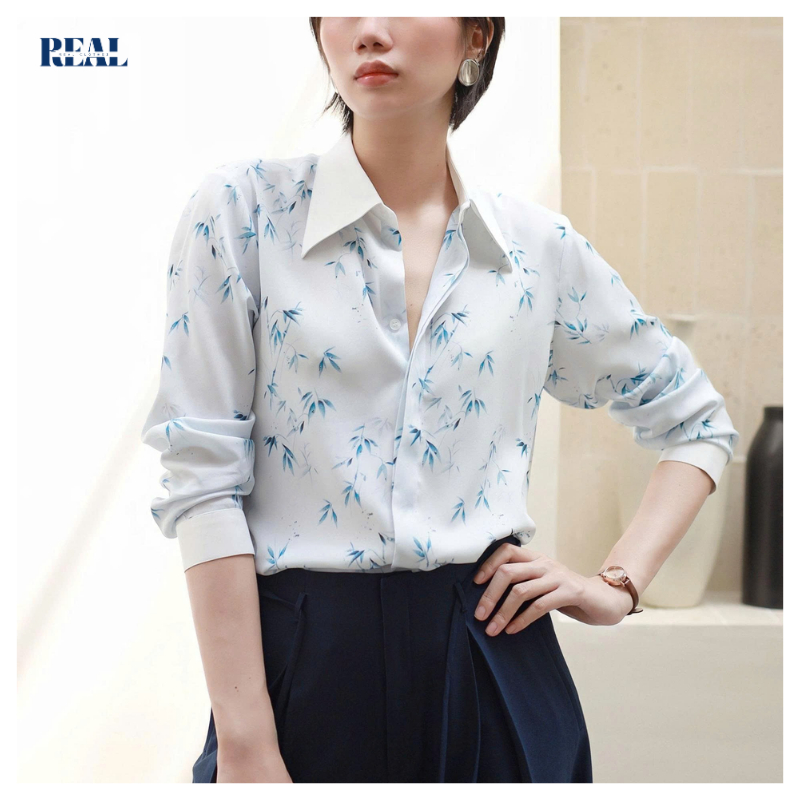 Sơ mi công sở dáng suông họa tiết phối cổ REAL CLOTHES (tổng hợp màu), mềm mát, có nút dự phòng