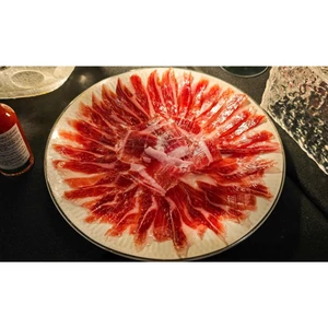 Thịt Đùi Heo Muối Paleta Iberico De Cebo De Campo Beher 100% Thuần , Đùi Trước Cắt Tay, Tag Xanh, 24-36 Tháng, gói 100gr
