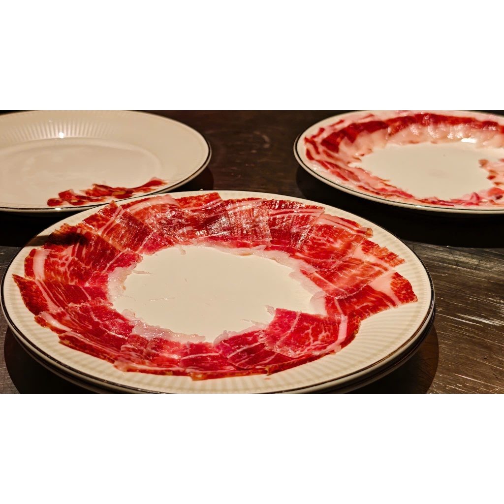 Thịt Đùi Heo Muối Paleta Iberico De Cebo De Campo Beher 100% Thuần , Đùi Trước Cắt Tay, Tag Xanh, 24-36 Tháng, gói 100gr