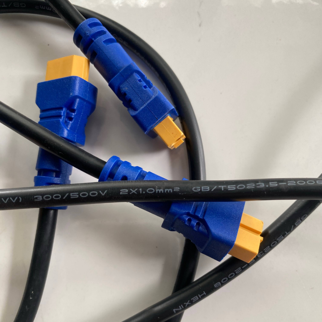 Dây nối dài XT60 2x1mm cho đèn và tấm pin năng lượng mặt trời