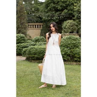 SWANLAKE | Áo Kiểu Nữ Vải Cotton Thêu Hoa Sát Nách Cổ Tròn Trẻ Trung Năng Động Dạo Phố Hè A13744