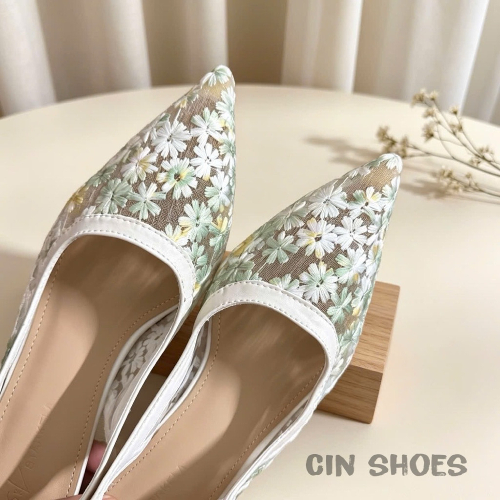 [D37] Giày VANA FASHIONSHOES , giày cao gót mũi nhọn hoa xuyến chi thêu nổi gót 5-7-9p