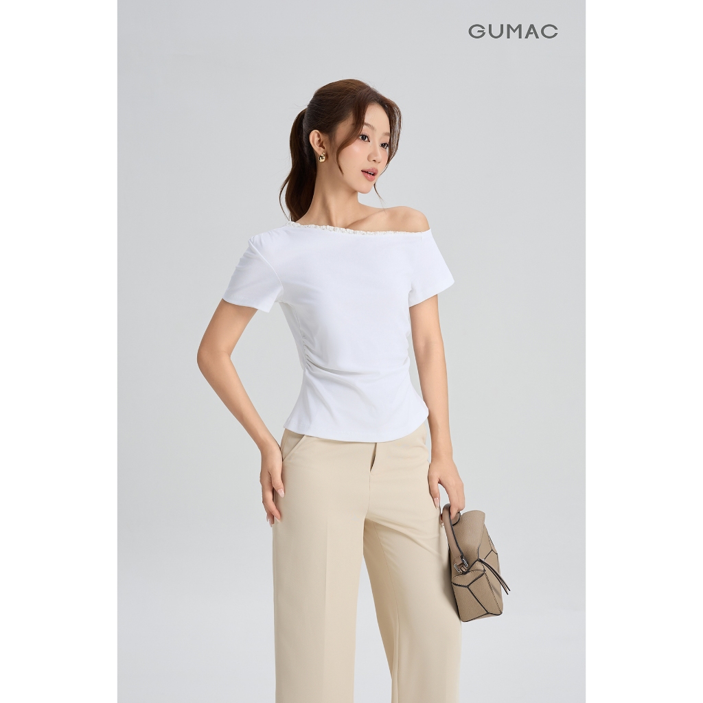 Áo Thun Kiểu Nữ Gmorning - GUMAC Trễ Vai Phối Ren Cùng Màu Nhún Hai Bên Sườn Tôn Dáng YATG06001