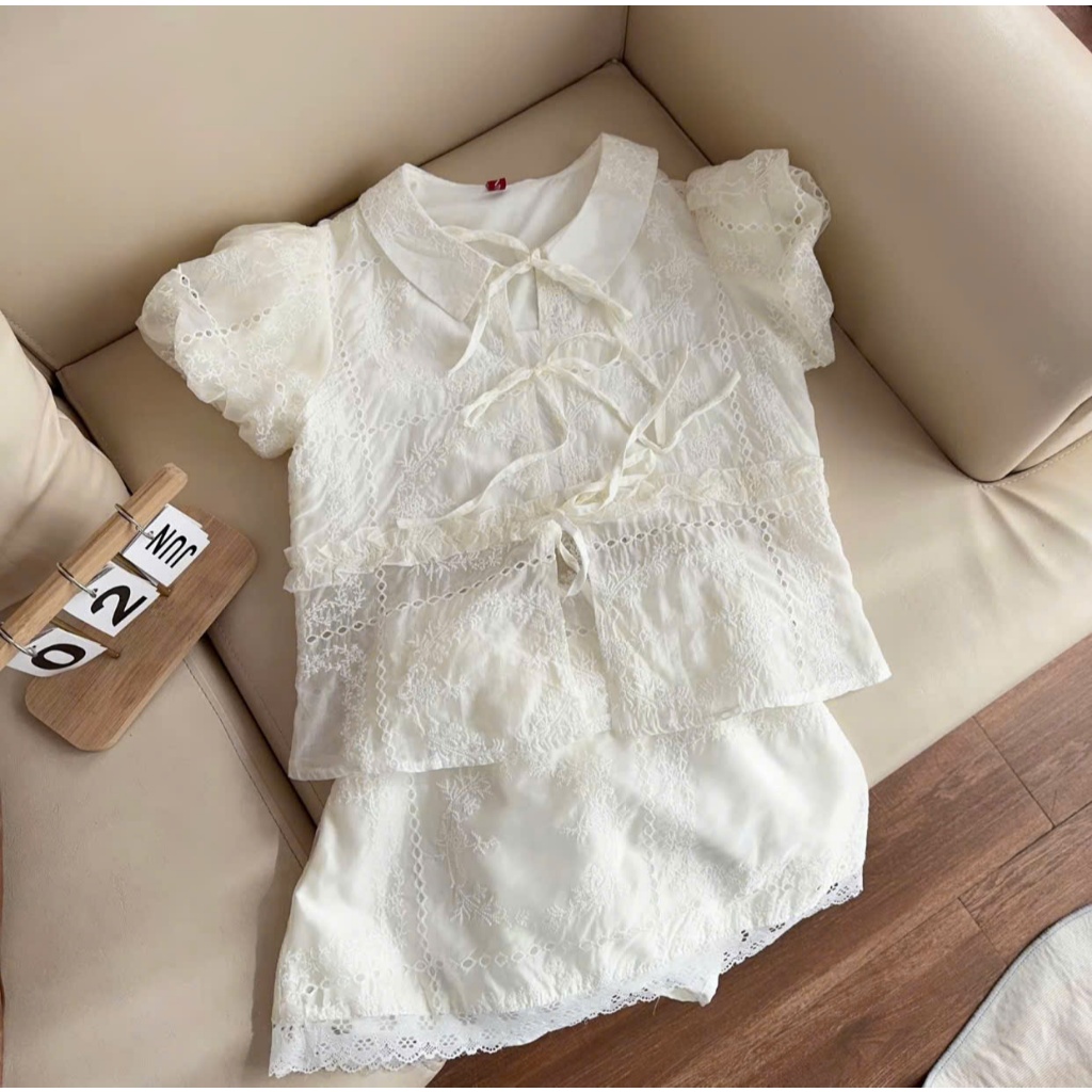 Set áo tay bồng cổ sen buộc nơ kèm chân váy A có lót quần LABEL S69
