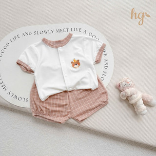 Bộ sơ sinh kẻ caro khuy giữa 🍐, Vải petit Quảng Châu mềm mịn, rũ nhẹ, mát tay và giữ form tốt sau nhiều lần giặt.