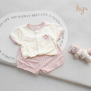 Bộ sơ sinh kẻ caro khuy giữa 🍐, Vải petit Quảng Châu mềm mịn, rũ nhẹ, mát tay và giữ form tốt sau nhiều lần giặt.