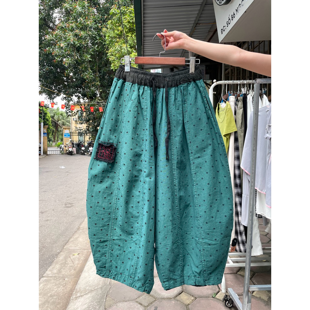 Quần linen ghép mảnh form thụng 2026