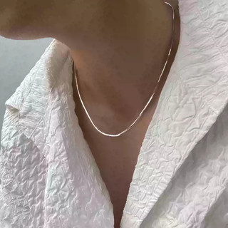 SNUOFO - Dây chuyền xương rắn mảnh kiểu dáng gọng mảnh thích hợp cho cả nam và nữ có thể đeo cùng nhiều vòng khác
