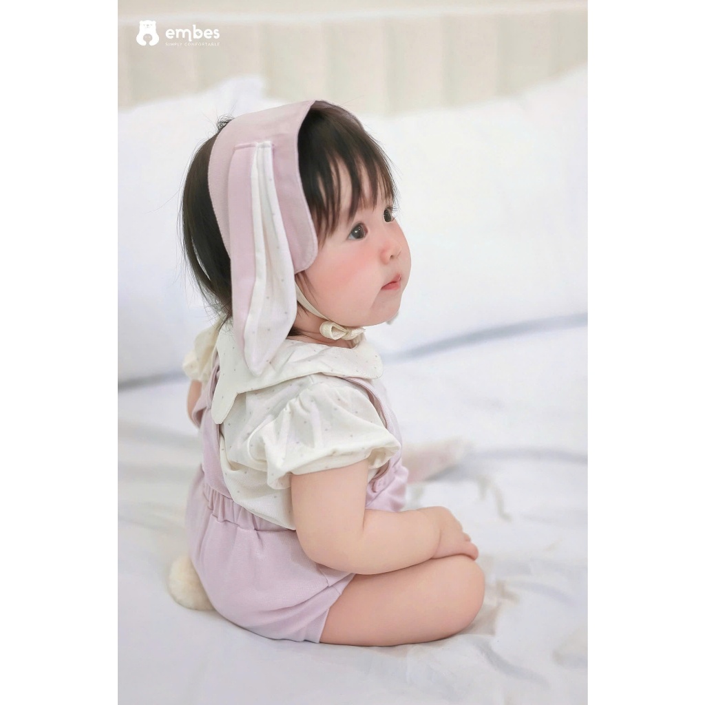 Set Yếm Bé Gái Embes, Set Yếm Phối Áo Cộc Kèm Băng Đô Tai Thỏ Chất Mềm Mại Cho Bé Gái Từ 3-12 Tháng