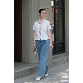 Áo Kiểu Nữ Sơ Mi Trắng Công Sở LAMER Phối Khăn Nhún Eo Ngắn Tay Cổ Đức Basic O61H26H015
