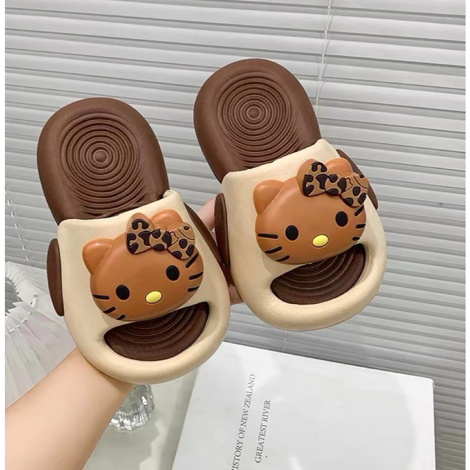 Dép bánh mì thời trang hoạt hình mèo cho bé Gái EVA Siêu Nhẹ Chống Trượt Đế Mềm Êm Chân Đi Học Đi Chơi