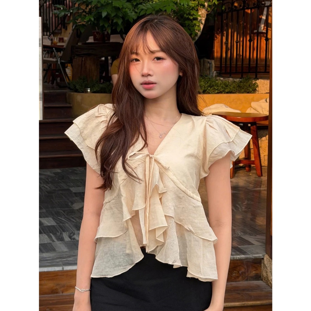 Áo Babydoll Kiểu Nữ Tay Phồng Nhiều Tầng Xoè Đuôi Cá Cổ V Đi Biển Mùa Hè Kimee | BigBuy360 - bigbuy360.vn