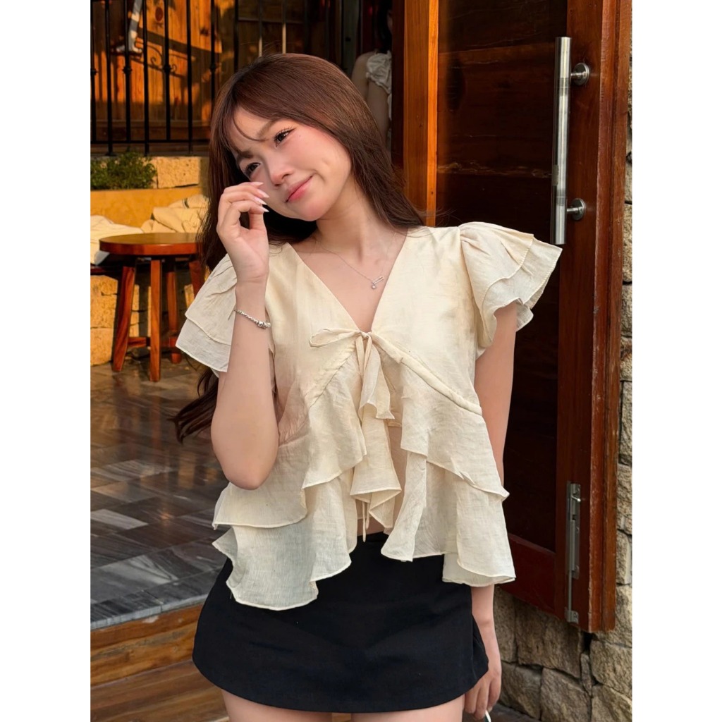 Áo Babydoll Kiểu Nữ Tay Phồng Nhiều Tầng Xoè Đuôi Cá Cổ V Đi Biển Mùa Hè Kimee | BigBuy360 - bigbuy360.vn