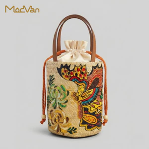 Túi Cỏ Bàng Celine Q Gallery - Đan Vẽ Tay - Mộng Hồ Điệp