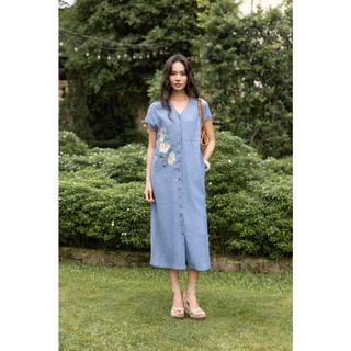 SWANLAKE | Váy Đầm Nữ Maxi Suông Tay Hến Cổ Chữ V Cài Nút Vải Linen Thêu Hoa Công Sở Dạo Phố D13782