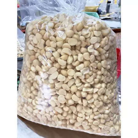 500g Nhân Macca vỡ tỷ lệ, bể đôi, tiết kiệm - nhân sấy ăn liền, nấu sữa, xay ngũ cốc