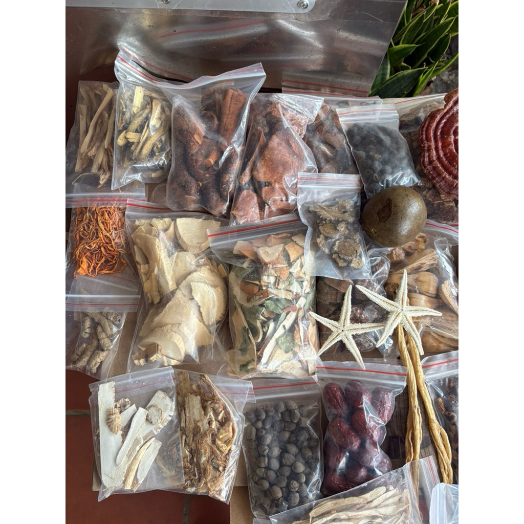Minh Mạng Thang 40 Vị Ngâm   – Thảo Dược Tây Bắc( thơm mùi dược liệu,khô,sạch)Dễ Ngâm, Tiện Dùng  2kg