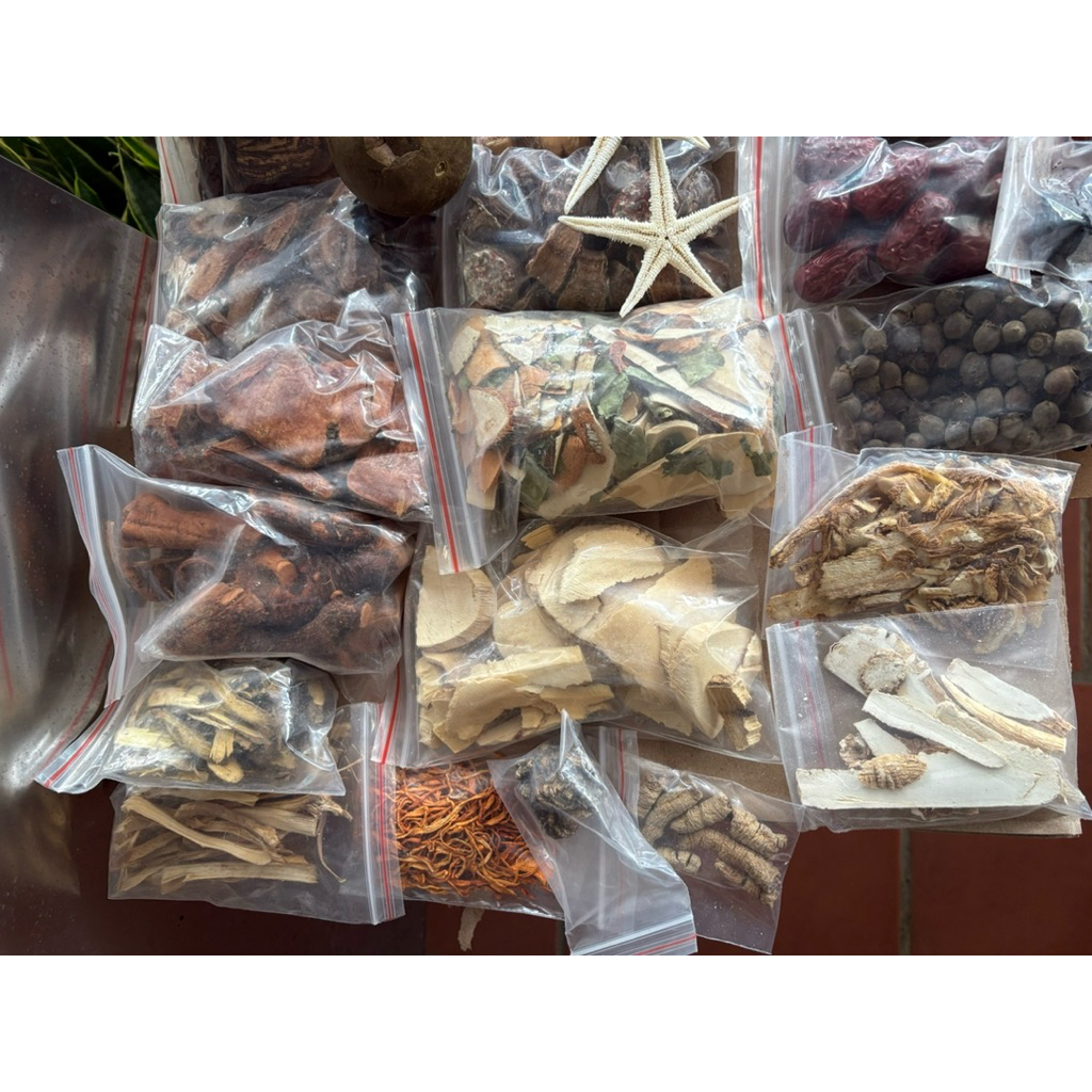 Minh Mạng Thang 40 Vị Ngâm   – Thảo Dược Tây Bắc( thơm mùi dược liệu,khô,sạch)Dễ Ngâm, Tiện Dùng  2kg