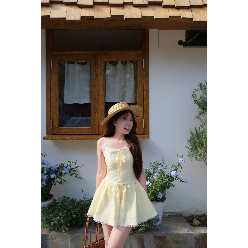 Lacey Dress (TSW) Váy buộc dây cổ phối ren dáng xoè Nữ