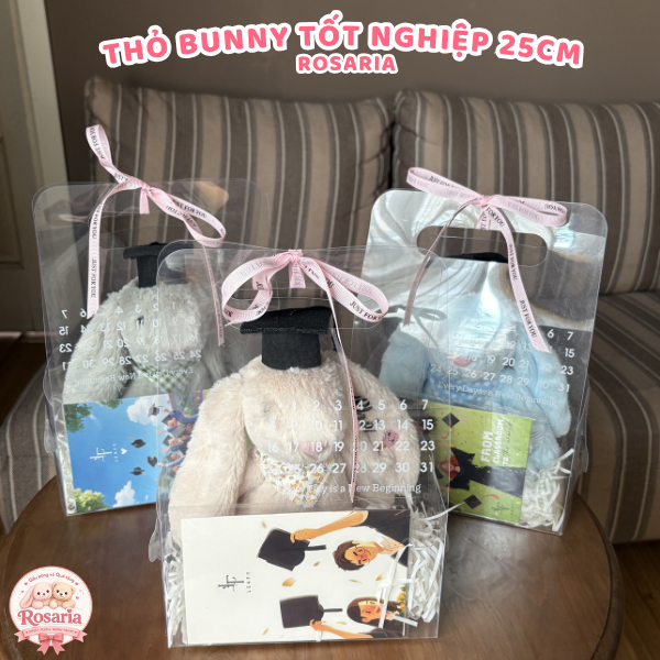 Set Quà Tặng Thỏ Bunny 25cm Thêu Tai Theo Yêu Cầu – Gấu Bông Tốt Nghiệp Kèm Túi Quà & Thiệp Cute