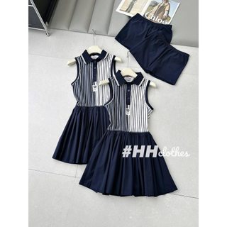 Váy thể thao kẻ pha sát nách kèm quần