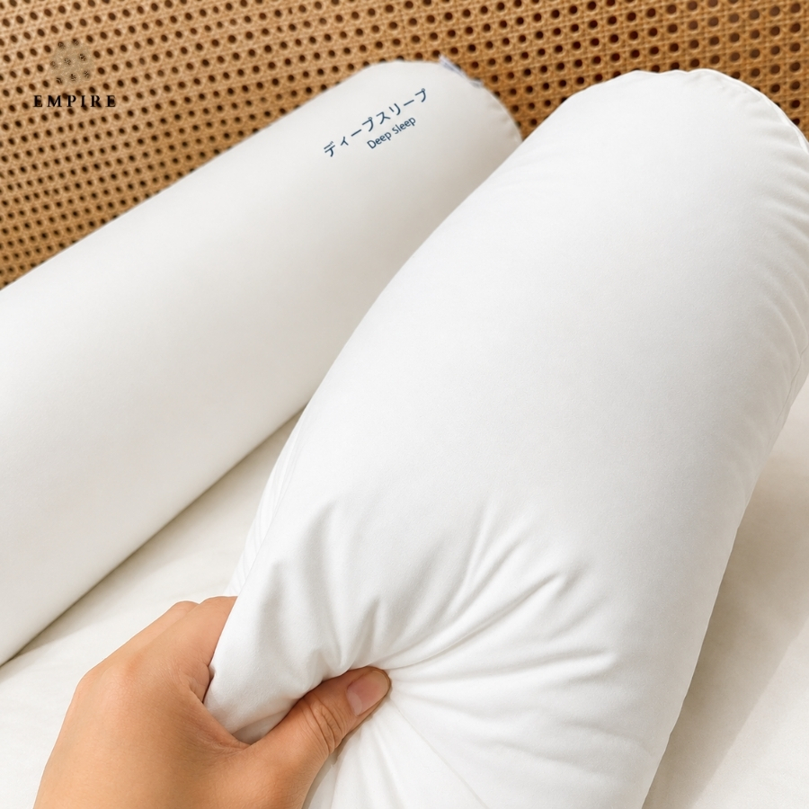 Ruột gối ôm lông vũ nhật bản 35 x 100 cm mềm mại êm ái đàn hồi tốt - EMPIRE | Bedding & Decor
