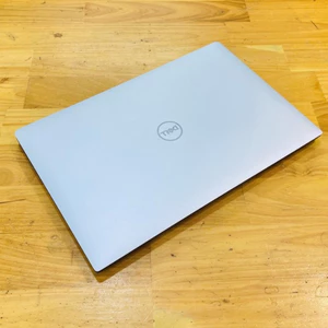 Dell Precision 5530 [MÁY TRẠM SIÊU MỎNG] – Core i7 8850H | RAM 16-32GB | Quadro P1000/P2000 | Màn 15.6" UltraSharp Chuẩn