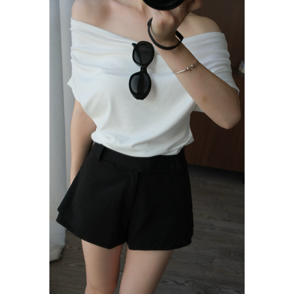 Pearl Short (TSW) Quần short thô cạp lệch 2 khuy 181 Nữ the.sweaterweather