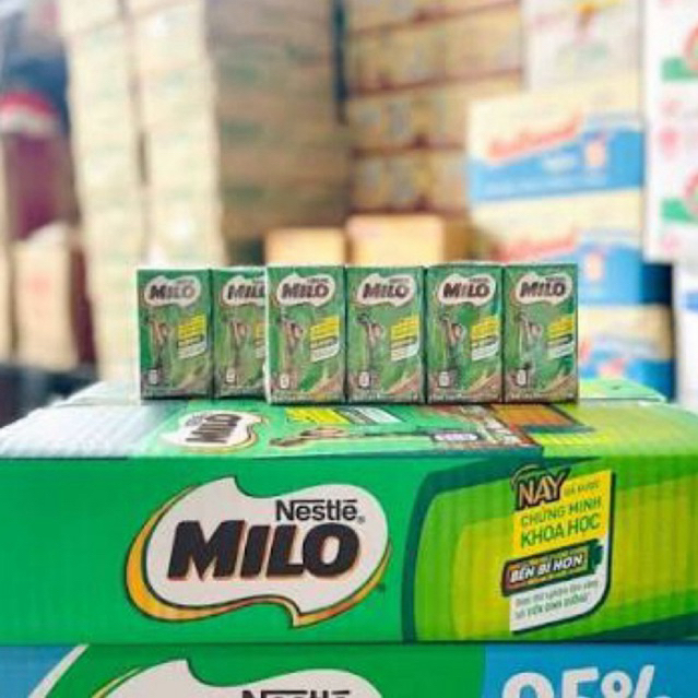 Sữa lúa mạch Nestlé Milo (Dạng hộp pha sẵn)