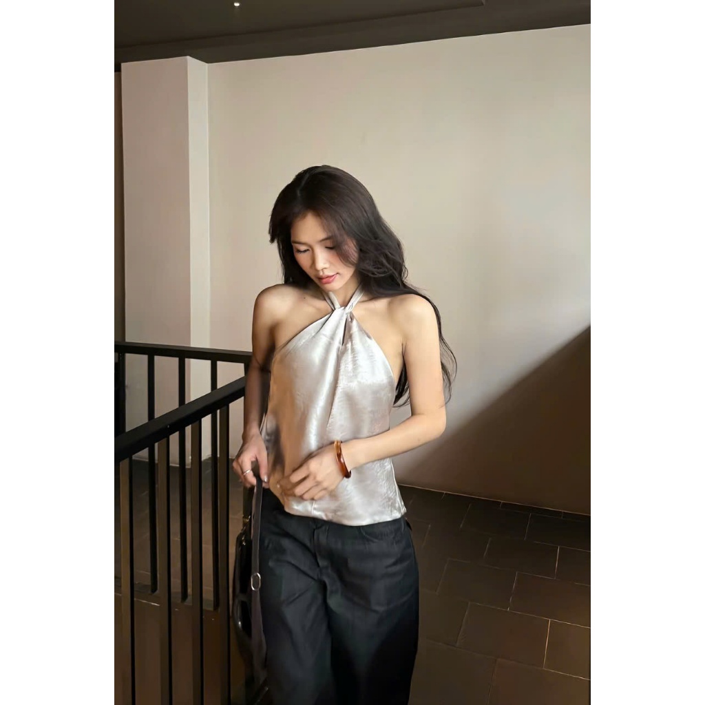 Áo Lụa Cổ Yếm Hở Lưng Cột Dây Thắt Nơ Lưng LANI TOP Form Suông Nhẹ SAN Clothings - P01