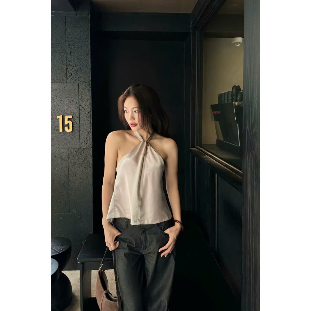 Áo Lụa Cổ Yếm Hở Lưng Cột Dây Thắt Nơ Lưng LANI TOP Form Suông Nhẹ SAN Clothings - P01