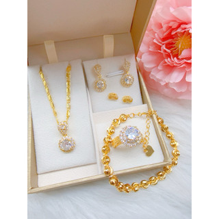 Mua 3 tặng 1, combo 3món bộ trang sức dây chuyền, lắc tay, hoa tai tặng nhẫn, trang sức màu vàng 18 k, Titan cao cấp .