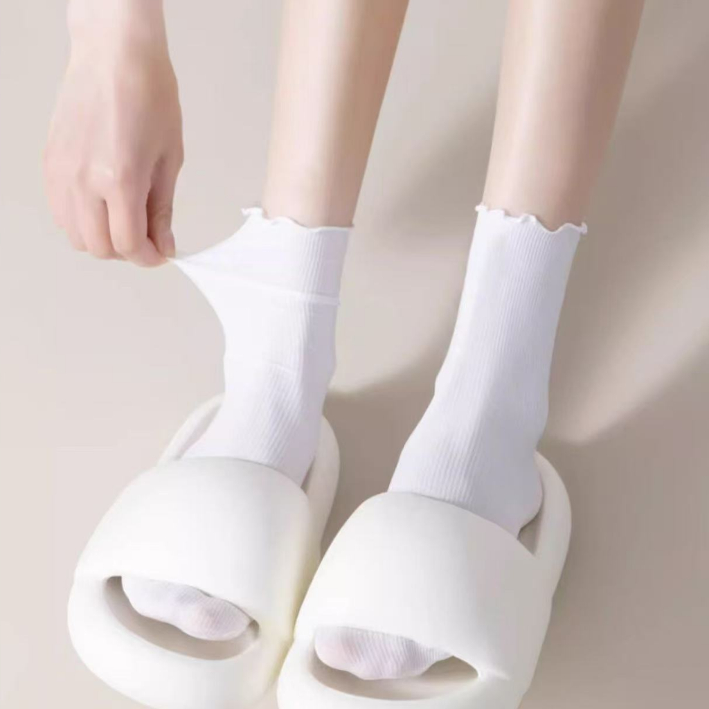 Tất Nữ Cổ Trung Lụa Siêu Mỏng Viền Bèo - Vớ Nhún Xuyên Thấu Thoáng Mát Mùa Hè - SoftStep