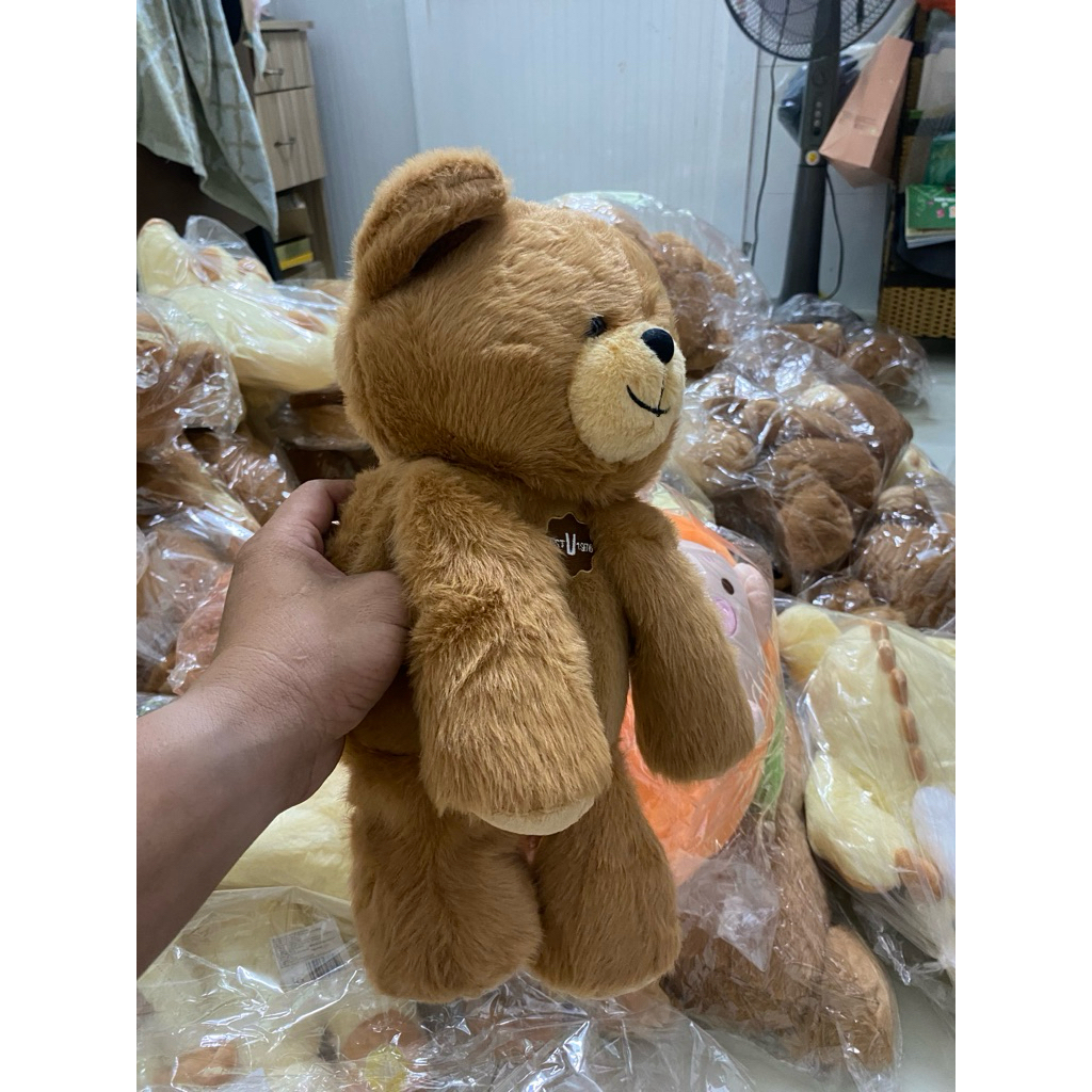 Gấu Bông size chuẩn (Thương hiệu Thỏ Ngọc) 30x32x12 siêu mềm mịn ( Hàng khuyến mại Vinamilk )