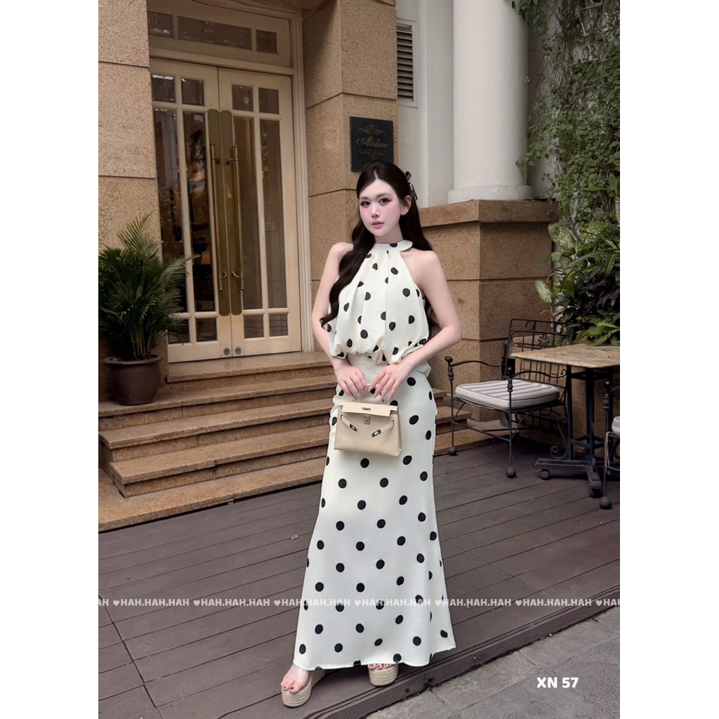 Set váy chấm bi cổ yếm dáng dài siu xinh tôn dáng