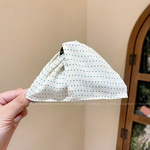 Kẹp tóc thời trang Hàn Quốc 13cm hình tam giác, thiết kế đơn giản và đẹp